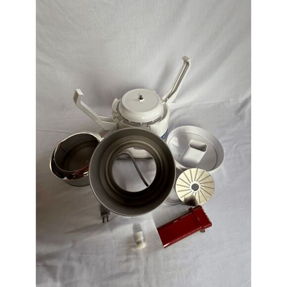 Olympic Fruit & Vegetable Juicer Model NO. 1000, USA Made, Tested, Clean - Picture 8 of 16